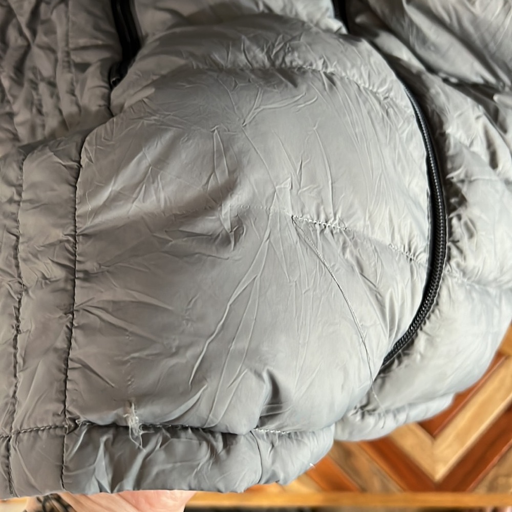 Packable Down Jacket. - Picture 3 of 4